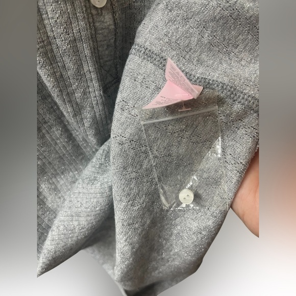 NWT Victoria’s Secret grey glittery long sleeve Henley top Size Medium. #10269 - Picture 3 of 7